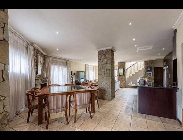 4 BEDROOM HOUSE FOR SALE IN RUIMSIG